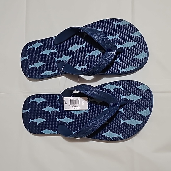 Old Navy Kid Size 1Y-2Y Blue (Shark)Flip-Flop Sandals New - Picture 2 of 11